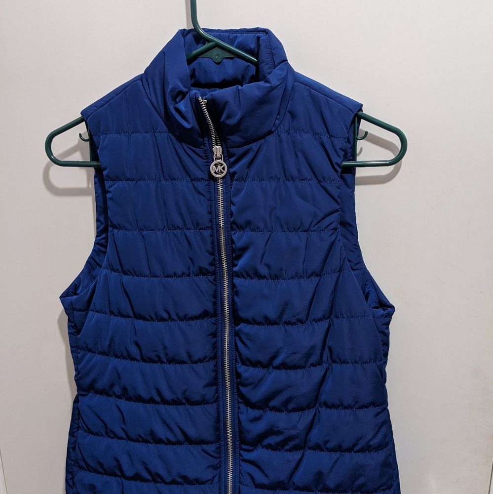 Michael Kors women's blue vesy
